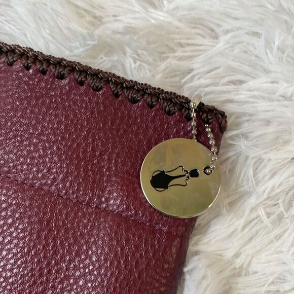 The Sak Back to Bali Genuine Leather Convertible Crossbody - Picture 6 of 15